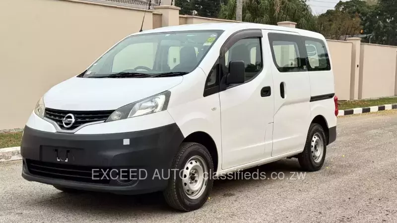 Nissan NV200 2014