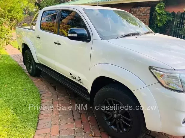 Toyota Hilux 2015