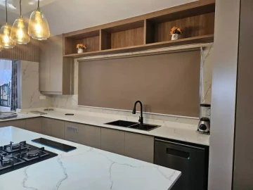 Fitted kitchen