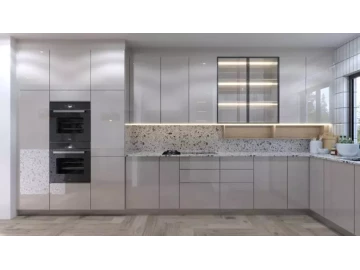 Fitted kitchen