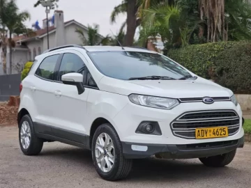 Ford EcoSport 2015