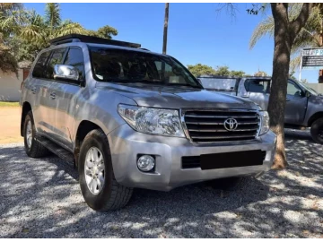 Toyota Land Cruiser 2010