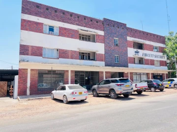 Chinhoyi - Flat & Apartment