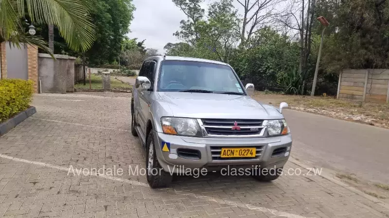 Mitsubishi Pajero 2006