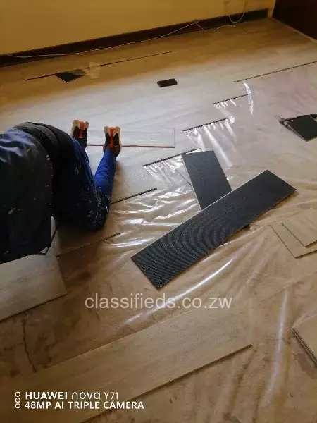 Vinyl laminates flooring