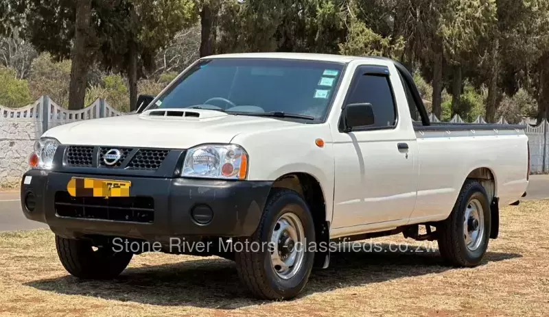 Nissan NP300 2020