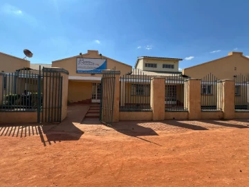 Chitungwiza - Shop & Retail Property