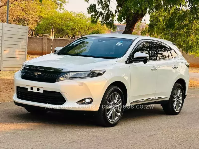 Toyota Harrier 2014