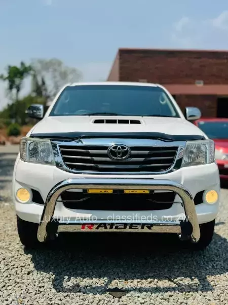 Toyota Hilux 2013