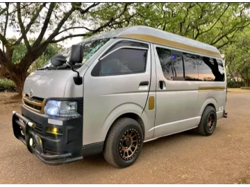 Toyota Hiace Bay Quantum 1 2014