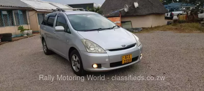 Toyota Wish 2005