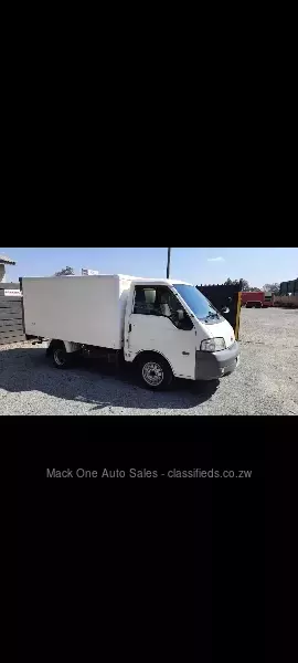 Mazda Bongo 2014