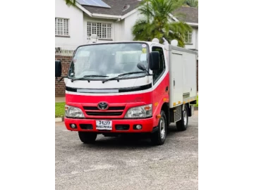 Toyota Dyna 2015