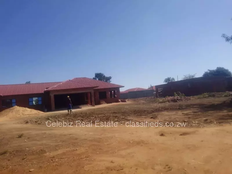 KweKwe - Stands & Residential Land