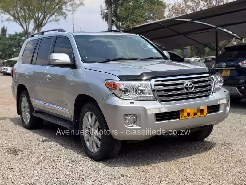 Toyota Landcruiser 2012