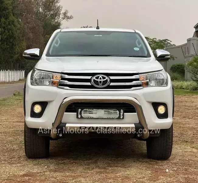 Toyota Hilux 2016