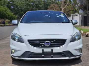 Volvo V40 2016