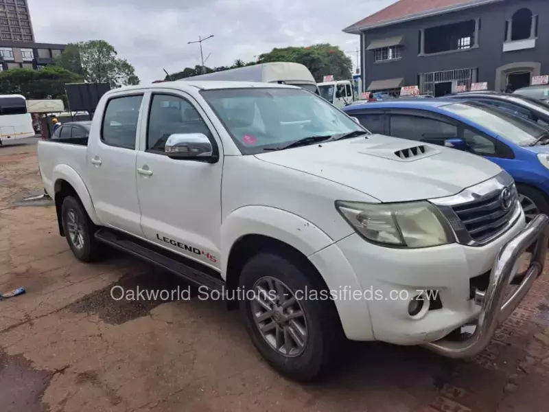 Toyota hilux legend 45 for rental