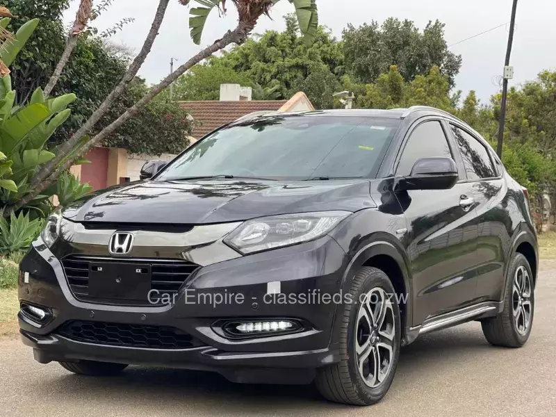 Honda Vezel 2016