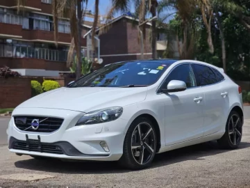 Volvo V40 2015